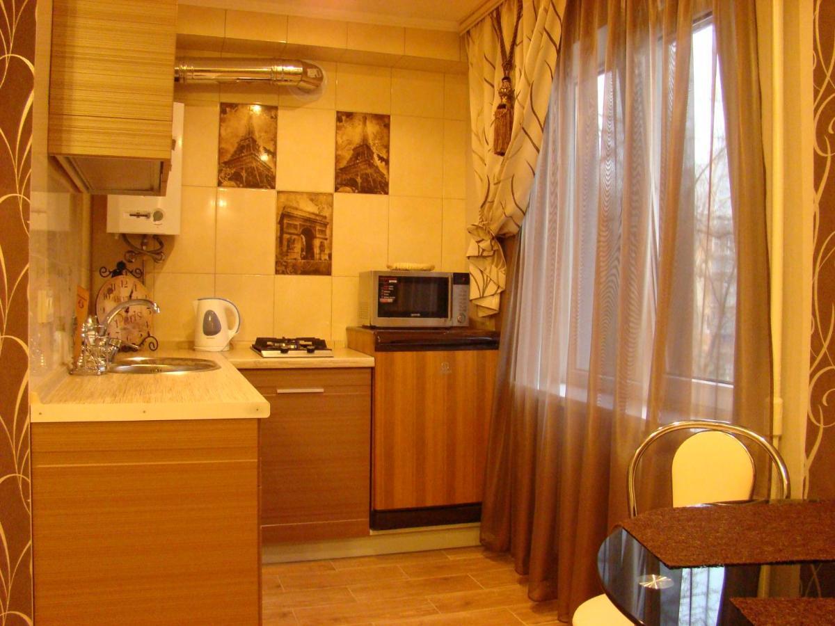 Kvartira-Studio Na Prospekte Aleksandra Polia "Parizh" Dnipro Exterior foto